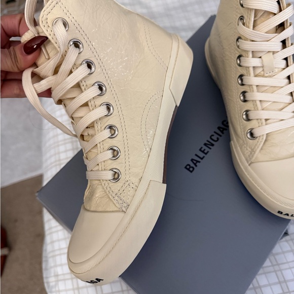 Balenciaga Beige High-Top Sneakers - Picture 4 of 9